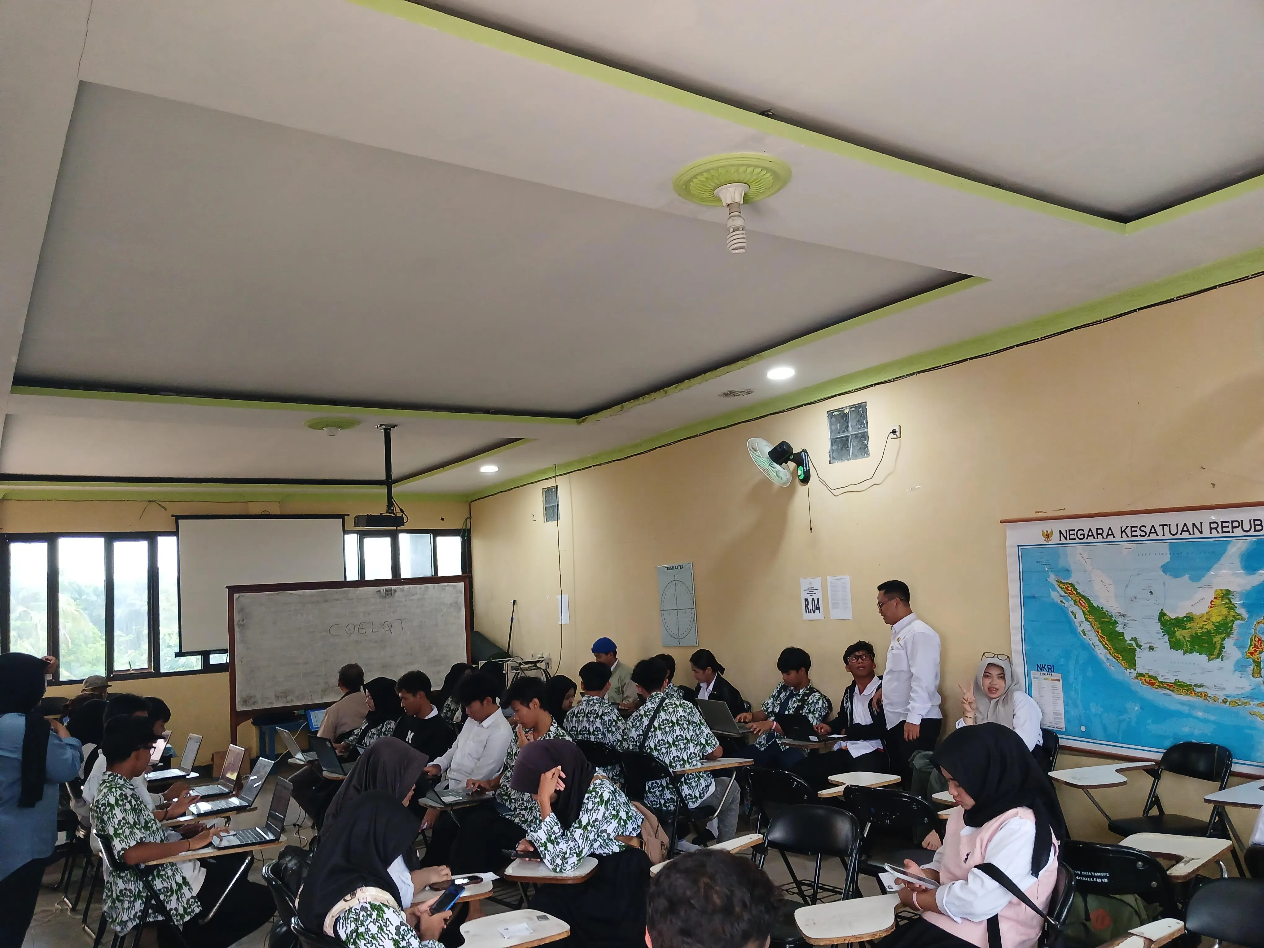 Tes kemampuan akademik siswa